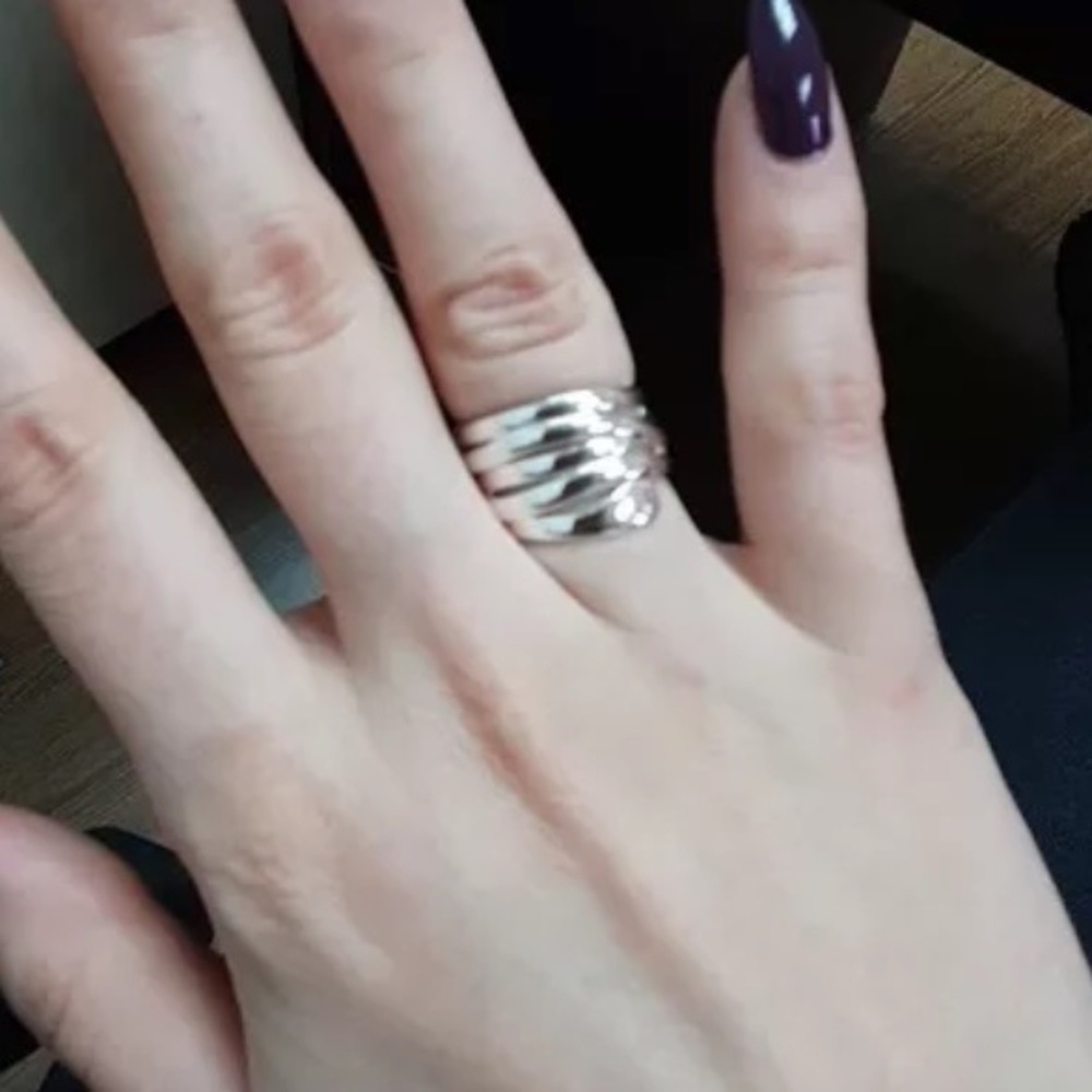 NEW 925 Sterling Silver Adjustable Ring - Picture 2 of 3